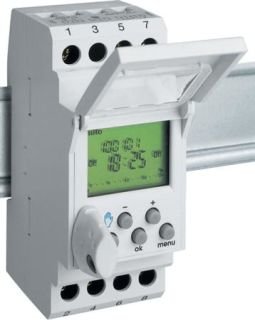 Hager Schakelklok Digitaal 1W/16A EG103
